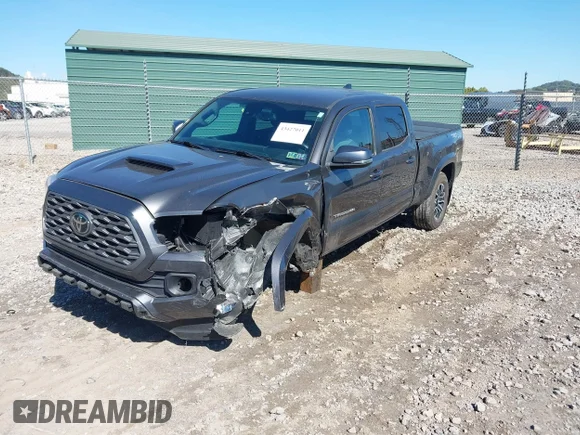 ✅ 2021 Toyota Tacoma SR5 • VIN: 3TYDZ5BN0MT000617 • Lot: 43427011. Wystawiony na IAAI z przebiegiem 28 762 mil. Bezpłatny archiwum sprzedaży aukcyjnych z USA i szczegółowy raport historii pojazdu na DreamBid. Zdjęcie 2.
