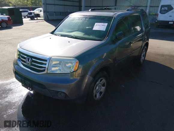 ✅ 2015 Honda Pilot LX • VIN: 5FNYF4H23FB025399 • Lot: 44847446. Wystawiony na IAAI z przebiegiem 205 223 mil. Bezpłatny archiwum sprzedaży aukcyjnych z USA i szczegółowy raport historii pojazdu na DreamBid. Zdjęcie 2.