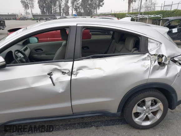 ✅ 2016 Honda HR-V EX-L • VIN: 3CZRU5H71GM737400 • Lot: 44211893. Wystawiony na IAAI z przebiegiem 73 084 mil. Bezpłatny archiwum sprzedaży aukcyjnych z USA i szczegółowy raport historii pojazdu na DreamBid. Zdjęcie 6.