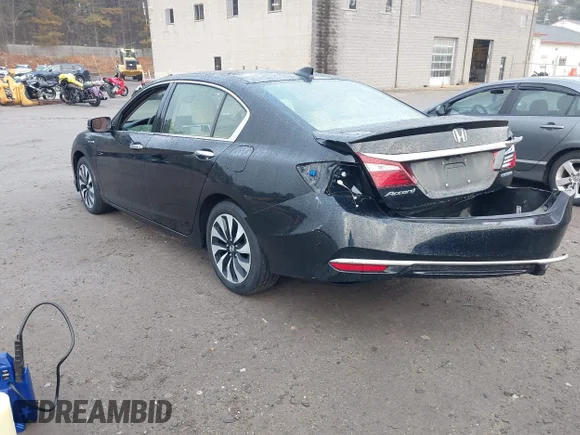 ✅ 2017 Honda Accord EX-L • VIN: JHMCR6F55HC025381 • Lot: 44121016. Listed on IAAI with 85,484 mi. Free auction sales archive from the USA and detailed vehicle history report at DreamBid. Image 3.
