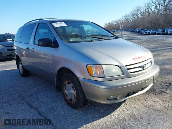 ✅ 2001 Toyota Sienna LE • VIN: 4T3ZF13C41U358085 • Lot: 44551304. Listed on IAAI with 190,520 mi. Free auction sales archive from the USA and detailed vehicle history report at DreamBid. Image 1.