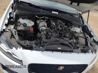 ✅ 2017 Jaguar F-Pace 20d R-Sport • VIN: SADCL2BN8HA095779 • Lot: 68012755. Listed on Copart with 101,539 mi. Free auction sales archive from the USA and detailed vehicle history report at DreamBid. Image 14.