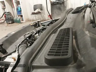 ✅ 2016 Ford Escape SE • VIN: 1FMCU9GX9GUA99036 • Lot: 43368669. Listed on IAAI with 92,093 mi. Free auction sales archive from the USA and detailed vehicle history report at DreamBid. Image 20.