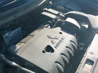 ✅ 2014 Mitsubishi Outlander ES • VIN: JA4AD2A38EZ006686 • Lot: 43635920. Wystawiony na IAAI z przebiegiem 213 991 mil. Bezpłatny archiwum sprzedaży aukcyjnych z USA i szczegółowy raport historii pojazdu na DreamBid. Zdjęcie 13.