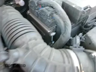 ✅ 2022 Kia Carnival LX • VIN: KNDNB4H33N6161517 • Лот: 83068544. Опубликован ранее на Copart с пробегом 21 874 миль. Бесплатный доступ к архиву аукционных продаж из США и подробный отчёт об истории автомобиля на DreamBid. Изображение 15.