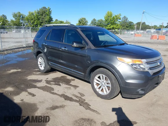 ✅ 2015 Ford Explorer XLT • VIN: 1FM5K7D85FGB47421 • Лот: 45390083. Опубліковано раніше на IAAI з пробігом 163 445 миль. Безкоштовний доступ до архіву аукціонних продажів зі США та докладний звіт про історію автомобіля на DreamBid. Зображення 1.