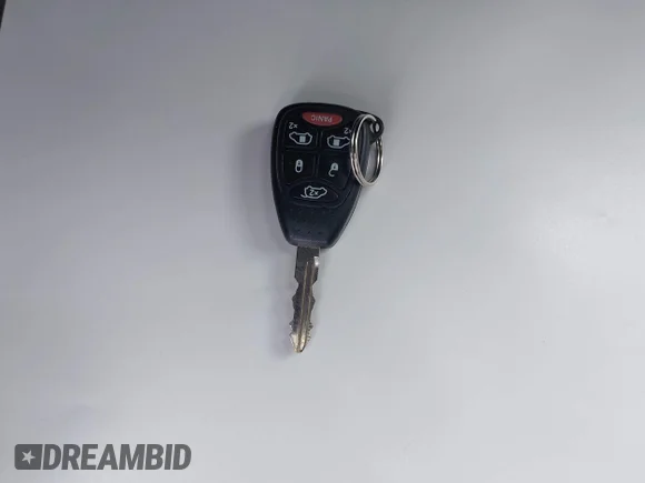 ✅ 2005 Chrysler Town & Country Touring • VIN: 2C4GP54L95R491290 • Lot: 45591935. Listed on IAAI with 184,438 mi. Free auction sales archive from the USA and detailed vehicle history report at DreamBid. Image 11.