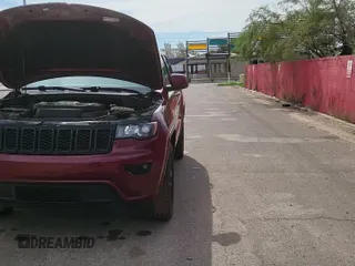 ✅ 2018 Jeep Grand Cherokee Upland • VIN: 1C4RJFAG6JC360361 • Lot: 92989335. Listed on Copart with 69,472 mi. Free auction sales archive from the USA and detailed vehicle history report at DreamBid. Image 11.