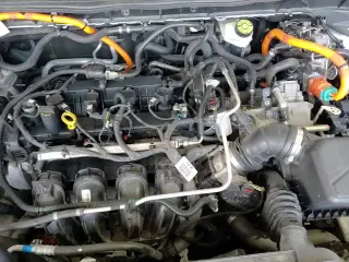 ✅ 2022 Ford Escape Titanium Hybrid • VIN: 1FMCU9DZ1NUA92746 • Lot: 53831655. Listed on Copart with 65,103 mi. Free auction sales archive from the USA and detailed vehicle history report at DreamBid. Image 16.