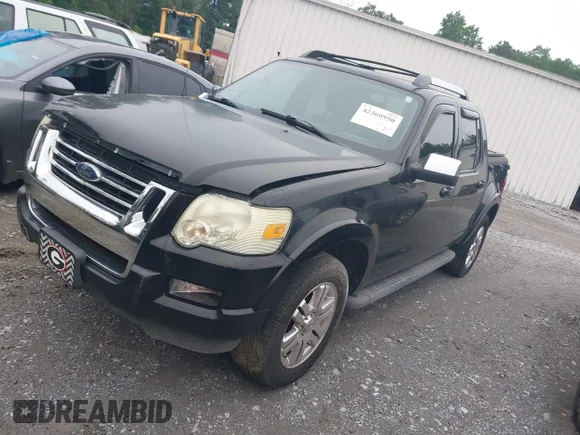 ✅ 2009 Ford Explorer Sport Trac Limited • VIN: 1FMEU33E29UA11862 • Лот: 42360950. Опубліковано раніше на IAAI з пробігом 204 530 миль. Безкоштовний доступ до архіву аукціонних продажів зі США та докладний звіт про історію автомобіля на DreamBid. Зображення 2.