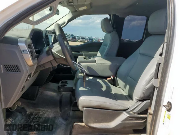 ✅ 2022 Ford F-150 XL • VIN: 1FTFX1E55NKE30845 • Лот: 80282055. Опубліковано раніше на Copart з пробігом 97 743 миль. Безкоштовний доступ до архіву аукціонних продажів зі США та докладний звіт про історію автомобіля на DreamBid. Зображення 7.