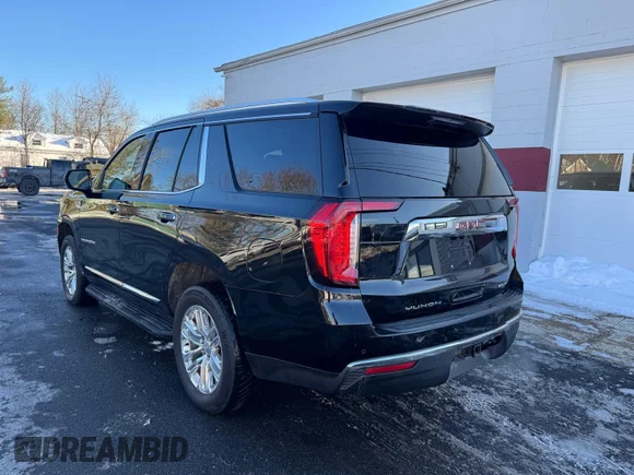 ✅ 2021 GMC Yukon SLT • VIN: 1GKS2BKD6MR281077 • Lot: 45124748. Listed on IAAI with 178,342 mi. Free auction sales archive from the USA and detailed vehicle history report at DreamBid. Image 3.