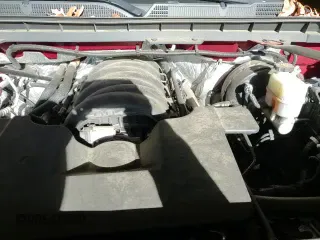 ✅ 2018 Chevrolet Silverado 1500 LTZ • VIN: 1GCRCSEC7JZ263239 • Lot: 85040914. Wystawiony na Copart z przebiegiem 87 001 mil. Bezpłatny archiwum sprzedaży aukcyjnych z USA i szczegółowy raport historii pojazdu na DreamBid. Zdjęcie 13.