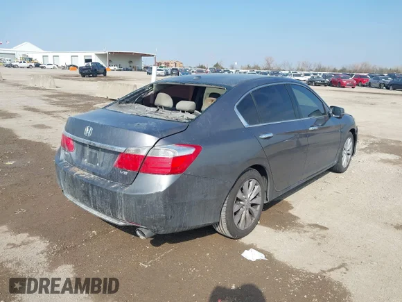 ✅ 2015 Honda Accord EX-L • VIN: 1HGCR3F87FA025600 • Lot: 44234775. Wystawiony na IAAI z przebiegiem Nie podano. Bezpłatny archiwum sprzedaży aukcyjnych z USA i szczegółowy raport historii pojazdu na DreamBid. Zdjęcie 4.
