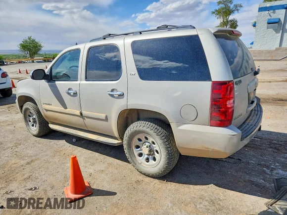 ✅ 2008 Chevrolet Tahoe LTZ • VIN: 1GNFK13038J176298 • Lot: 41629046. Wystawiony na Copart z przebiegiem 238 475 mil. Bezpłatny archiwum sprzedaży aukcyjnych z USA i szczegółowy raport historii pojazdu na DreamBid. Zdjęcie 2.
