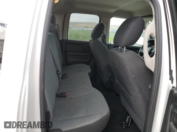 ✅ 2021 Ram 1500 Tradesman • VIN: 1C6RR7FG8MS583350 • Lot: 58921575. Wystawiony na Copart z przebiegiem 74 425 mil. Bezpłatny archiwum sprzedaży aukcyjnych z USA i szczegółowy raport historii pojazdu na DreamBid. Zdjęcie 10.