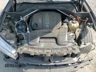 ✅ 2018 BMW X5 xDrive35d • VIN: 5UXKS4C58J0Y17959 • Лот: 69803405. Опубликован ранее на Copart с пробегом 90 127 миль. Бесплатный доступ к архиву аукционных продаж из США и подробный отчёт об истории автомобиля на DreamBid. Изображение 14.