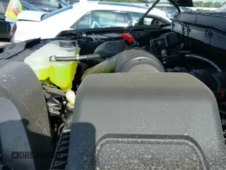 ✅ 2025 Ford F-150 Lariat • VIN: 1FTFW5L57SFA14989 • Лот: 42337282. Опубликован ранее на IAAI с пробегом 2 284 миль. Бесплатный доступ к архиву аукционных продаж из США и подробный отчёт об истории автомобиля на DreamBid. Изображение 19.