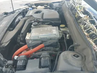 ✅ 2013 Ford Fusion Titanium Hybrid • VIN: 3FA6P0RU4DR355986 • Лот: 42786036. Опубликован ранее на IAAI с пробегом 139 147 миль. Бесплатный доступ к архиву аукционных продаж из США и подробный отчёт об истории автомобиля на DreamBid. Изображение 17.