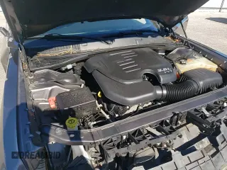 ✅ 2019 Dodge Challenger SXT • VIN: 2C3CDZGG1KH759879 • Lot: 91013575. Wystawiony na Copart z przebiegiem 111 969 mil. Bezpłatny archiwum sprzedaży aukcyjnych z USA i szczegółowy raport historii pojazdu na DreamBid. Zdjęcie 13.