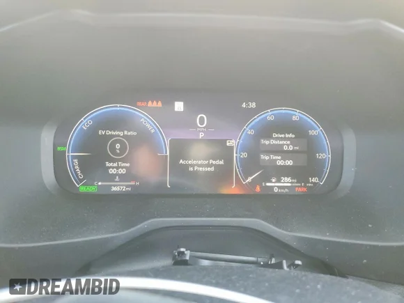 ✅ 2024 Toyota RAV4 Hybrid XSE • VIN: 2T3E6RFV7RW053685 • Лот: 56699676. Опубліковано раніше на Copart з пробігом 36 572 миль. Безкоштовний доступ до архіву аукціонних продажів зі США та докладний звіт про історію автомобіля на DreamBid. Зображення 9.
