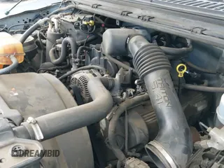 ✅ 2004 Ford F-350 • VIN: 1FDSX30L94ED99690 • Lot: 42663382. Wystawiony na IAAI z przebiegiem 179 159 mil. Bezpłatny archiwum sprzedaży aukcyjnych z USA i szczegółowy raport historii pojazdu na DreamBid. Zdjęcie 13.