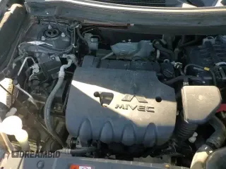 2019 Mitsubishi Outlander ES z VIN JA4AD2A33KZ026291, wystawiony jako Copart lot #85344125 z przebiegiem 147 864 mil mil oraz Szkoda całkowita • Salvage title. Historia ofert i sprzedaży dostępna na DreamBid. Obrazek 14.