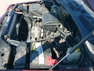 ✅ 2003 Jeep Liberty Sport • VIN: 1J4GL48K53W643121 • Lot: 43639035. Listed on IAAI with 188,893 mi. Free auction sales archive from the USA and detailed vehicle history report at DreamBid. Image 12.