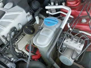 ✅ 2014 Audi S4 Premium Plus • VIN: WAUBGAFL4EA076993 • Лот: 42808422. Опубликован ранее на IAAI с пробегом 132 073 миль. Бесплатный доступ к архиву аукционных продаж из США и подробный отчёт об истории автомобиля на DreamBid. Изображение 19.