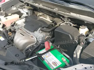 ✅ 2017 Toyota RAV4 SE • VIN: 2T3JFREV7HW671006 • Lot: 43723945. Wystawiony na IAAI z przebiegiem 62 615 mil. Bezpłatny archiwum sprzedaży aukcyjnych z USA i szczegółowy raport historii pojazdu na DreamBid. Zdjęcie 19.