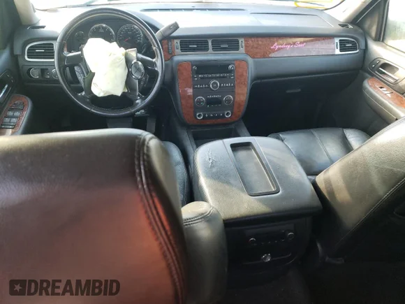 ✅ 2007 Chevrolet Silverado 1500 LTZ • VIN: 3GCEK13Y57G512768 • Lot: 81051054. Wystawiony na Copart z przebiegiem 183 069 mil. Bezpłatny archiwum sprzedaży aukcyjnych z USA i szczegółowy raport historii pojazdu na DreamBid. Zdjęcie 8.