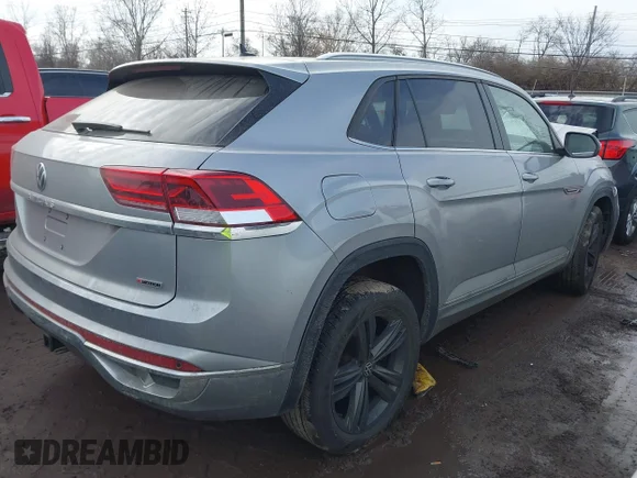 ✅ 2020 Volkswagen Atlas SE • VIN: 1V26E2CA9LC221688 • Lot: 44078069. Wystawiony na IAAI z przebiegiem 45 625 mil. Bezpłatny archiwum sprzedaży aukcyjnych z USA i szczegółowy raport historii pojazdu na DreamBid. Zdjęcie 4.