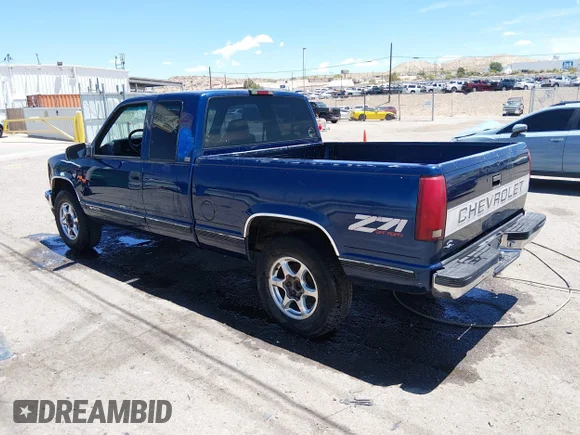 ✅ 1995 Chevrolet Silverado 1500 • VIN: 2GCEK19KXS1150702 • Лот: 45456805. Опубликован ранее на IAAI с пробегом 375 023 миль. Бесплатный доступ к архиву аукционных продаж из США и подробный отчёт об истории автомобиля на DreamBid. Изображение 3.