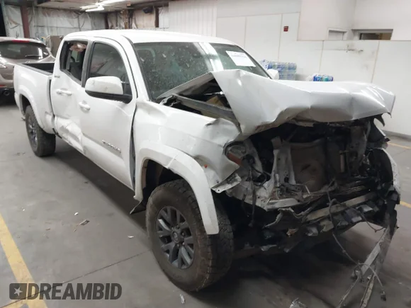 ✅ 2021 Toyota Tacoma TRD Off Road • VIN: 3TMDZ5BN3MM110198 • Лот: 44699354. Опубліковано раніше на IAAI з пробігом Не вказано. Безкоштовний доступ до архіву аукціонних продажів зі США та докладний звіт про історію автомобіля на DreamBid. Зображення 1.