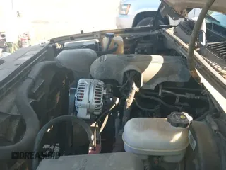 ✅ 2006 Chevrolet Silverado 1500 LS • VIN: 2GCEC13V361353131 • Lot: 43638804. Listed on IAAI with 226,092 mi. Free auction sales archive from the USA and detailed vehicle history report at DreamBid. Image 13.