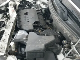 2019 Mitsubishi Outlander ES z VIN JA4AD2A34KZ004641, wystawiony jako IAAI lot #43334302 z przebiegiem 138 409 mil mil oraz . Historia ofert i sprzedaży dostępna na DreamBid. Obrazek 19.