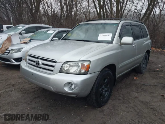 ✅ 2004 Toyota Highlander • VIN: JTEGD21A240104173 • Lot: 44030687. Wystawiony na IAAI z przebiegiem 192 133 mil. Bezpłatny archiwum sprzedaży aukcyjnych z USA i szczegółowy raport historii pojazdu na DreamBid. Zdjęcie 2.