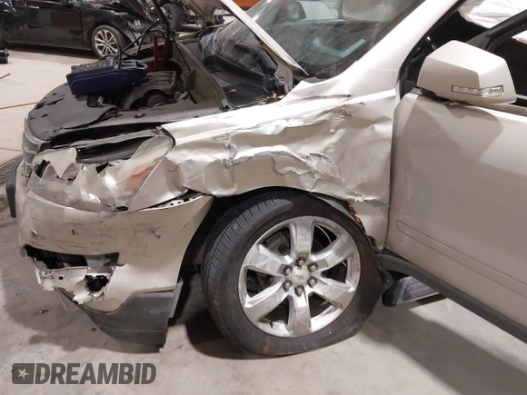 ✅ 2016 Chevrolet Traverse LT • VIN: 1GNKRGKD8GJ256471 • Lot: 44294262. Wystawiony na IAAI z przebiegiem 153 865 mil. Bezpłatny archiwum sprzedaży aukcyjnych z USA i szczegółowy raport historii pojazdu na DreamBid. Zdjęcie 6.