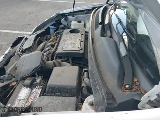 ✅ 2009 Kia Rondo LX • VIN: KNAFG528097250569 • Lot: 43625015. Wystawiony na IAAI z przebiegiem 73 493 mil. Bezpłatny archiwum sprzedaży aukcyjnych z USA i szczegółowy raport historii pojazdu na DreamBid. Zdjęcie 19.