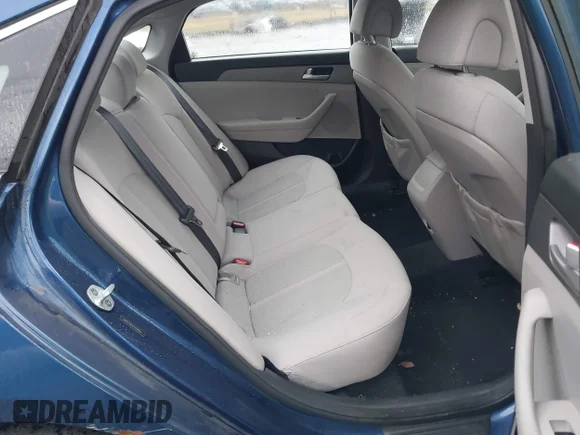 ✅ 2015 Hyundai Sonata SE • VIN: 5NPE24AF5FH078103 • Lot: 44493596. Wystawiony na IAAI z przebiegiem 151 712 mil. Bezpłatny archiwum sprzedaży aukcyjnych z USA i szczegółowy raport historii pojazdu na DreamBid. Zdjęcie 8.