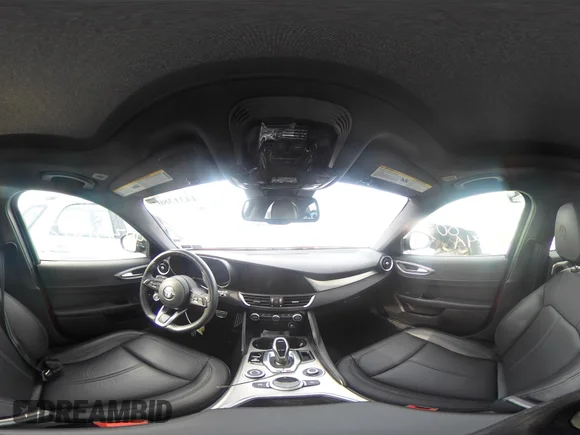 ✅ 2024 Alfa Romeo Giulia Veloce • VIN: ZARFANBN9R7680455 • Лот: 44313807. Опубліковано раніше на IAAI з пробігом 16 673 миль. Безкоштовний доступ до архіву аукціонних продажів зі США та докладний звіт про історію автомобіля на DreamBid. Зображення 18.