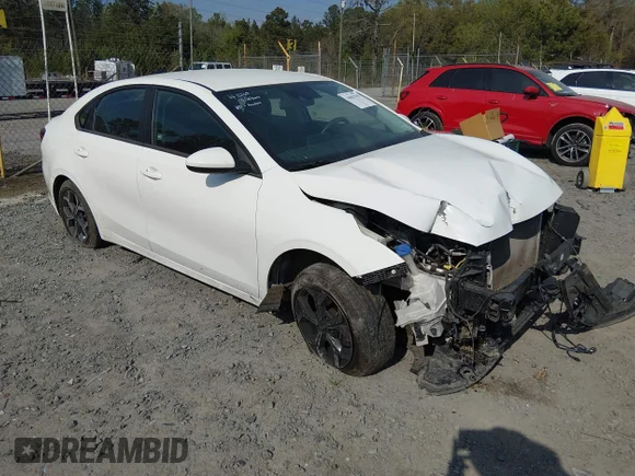 ✅ 2020 Kia Forte FE • VIN: 3KPF24AD8LE221838 • Lot: 44684039. Listed on IAAI with 88,331 mi. Free auction sales archive from the USA and detailed vehicle history report at DreamBid. Image 1.