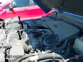 ✅ 2020 Jeep Gladiator Overland • VIN: 1C6HJTFG6LL154969 • Lot: 43325278. Wystawiony na IAAI z przebiegiem 86 201 mil. Bezpłatny archiwum sprzedaży aukcyjnych z USA i szczegółowy raport historii pojazdu na DreamBid. Zdjęcie 19.