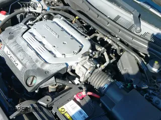 ✅ 2008 Honda Accord EX-L • VIN: 1HGCP36838A087536 • Lot: 43332842. Wystawiony na IAAI z przebiegiem 183 246 mil. Bezpłatny archiwum sprzedaży aukcyjnych z USA i szczegółowy raport historii pojazdu na DreamBid. Zdjęcie 12.