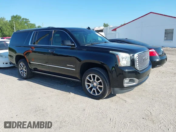 ✅ 2016 GMC Yukon XL Denali • VIN: 1GKS1HKJ3GR157848 • Lot: 45062571. Wystawiony na IAAI z przebiegiem 137 302 mil. Bezpłatny archiwum sprzedaży aukcyjnych z USA i szczegółowy raport historii pojazdu na DreamBid. Zdjęcie 1.