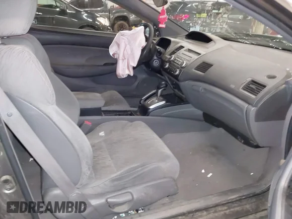 ✅ 2007 Honda Civic LX • VIN: 2HGFG12667H510762 • Лот: 45173158. Опубликован ранее на IAAI с пробегом 220 679 миль. Бесплатный доступ к архиву аукционных продаж из США и подробный отчёт об истории автомобиля на DreamBid. Изображение 5.