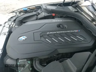 ✅ 2020 BMW 3 Series M340i xDrive • VIN: WBA5U9C0XLFJ82184 • Lot: 42077683. Wystawiony na IAAI z przebiegiem 54 045 mil. Bezpłatny archiwum sprzedaży aukcyjnych z USA i szczegółowy raport historii pojazdu na DreamBid. Zdjęcie 21.