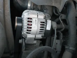 ✅ 2003 GMC Sierra 1500 SLE • VIN: 2GTEC19V031309736 • Лот: 43668210. Опубликован ранее на IAAI с пробегом 197 361 миль. Бесплатный доступ к архиву аукционных продаж из США и подробный отчёт об истории автомобиля на DreamBid. Изображение 19.