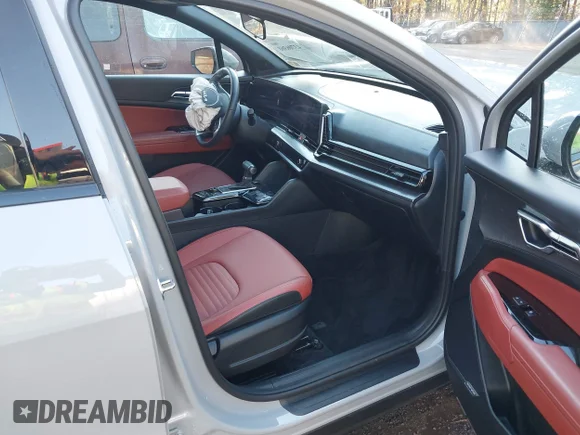✅ 2025 Kia Sportage SX • VIN: 5XYK43DF4SG272500 • Lot: 43706360. Wystawiony na IAAI z przebiegiem 7 143 mil. Bezpłatny archiwum sprzedaży aukcyjnych z USA i szczegółowy raport historii pojazdu na DreamBid. Zdjęcie 5.