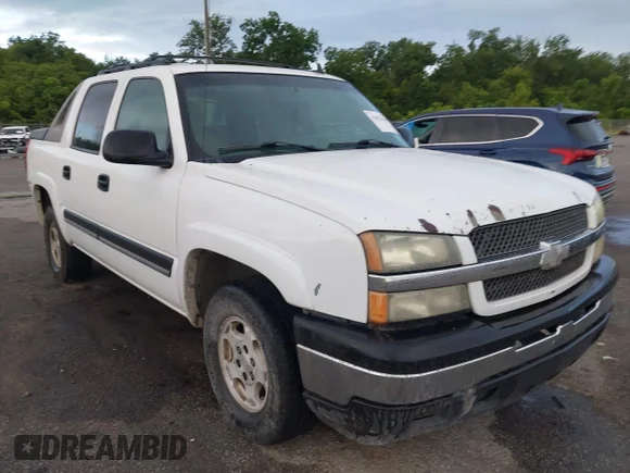 ✅ 2006 Chevrolet Avalanche Z66 • VIN: 3GNEC12Z66G130388 • Лот: 42825695. Опубліковано раніше на IAAI з пробігом 225 952 миль. Безкоштовний доступ до архіву аукціонних продажів зі США та докладний звіт про історію автомобіля на DreamBid. Зображення 1.